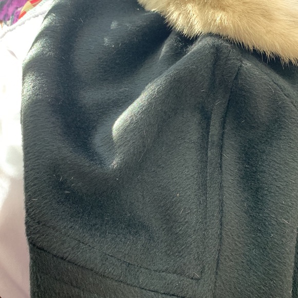 Vintage 60’s Long Coat, Real Fur Collar, Sz M - Picture 15 of 16